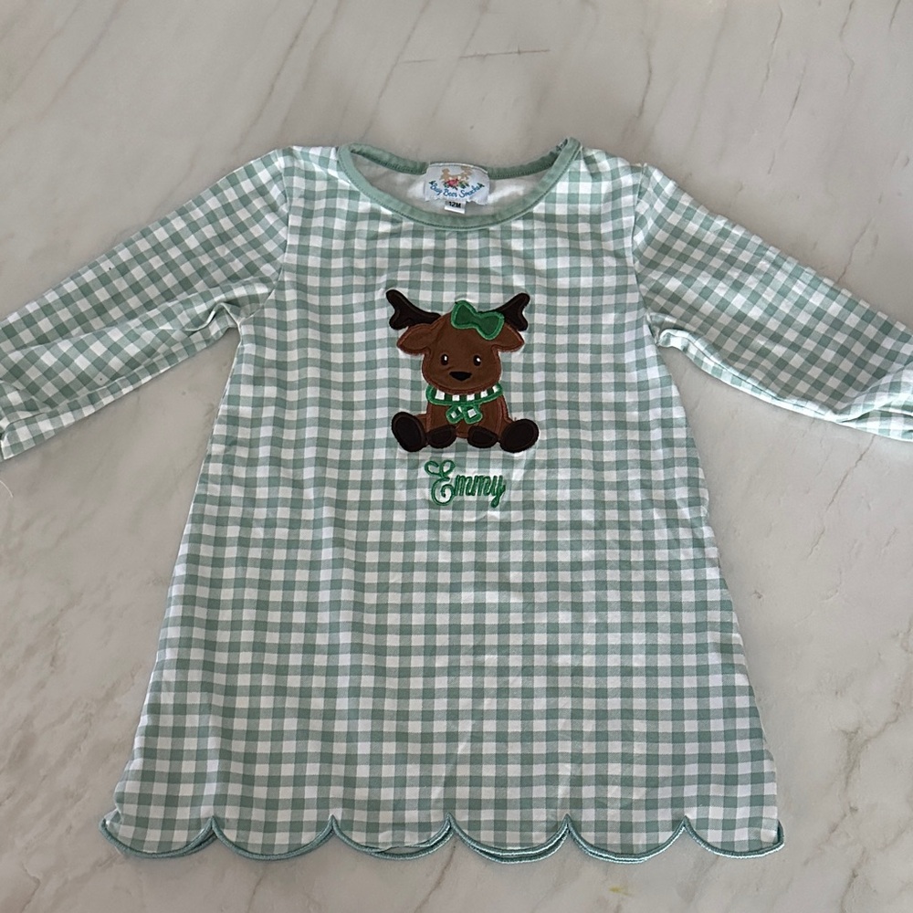 Busy Bees Smocks, green gingham reindeer, 12m Emmy personalized